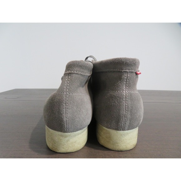 Clarks Shoes Mens Size 12 Gray Suede Wallabee Chukka Crepe Sole Casual Comfort main image 4